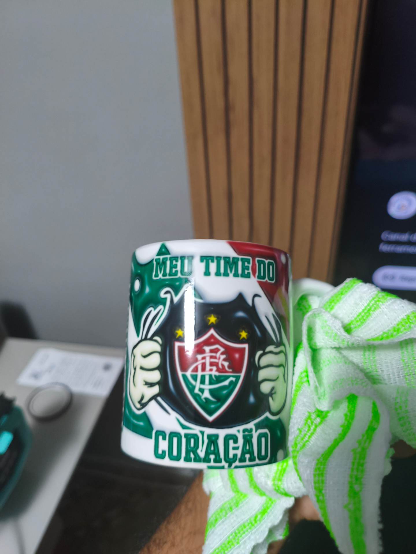 Caneca do Fluminense — verso aprovado